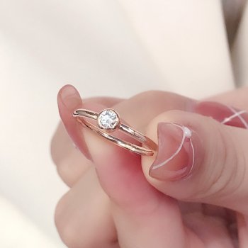 BR047 时尚红钻石女戒